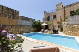 Gozo farmhouse with pool