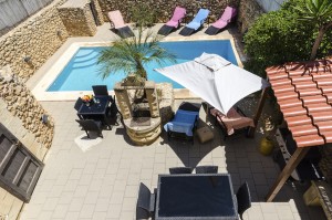 Gozo farmhouse with pool and bbq area